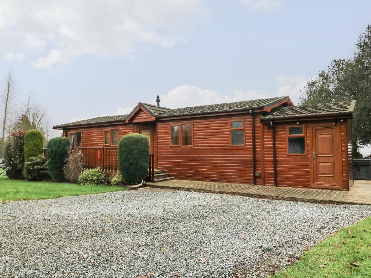 3 The Fairway Villa Cottingham  Exteriör bild
